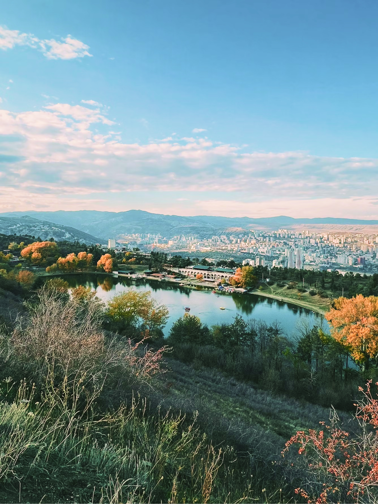 Tbilisi in Bloom: Parks, Lakes & Garden Strolls