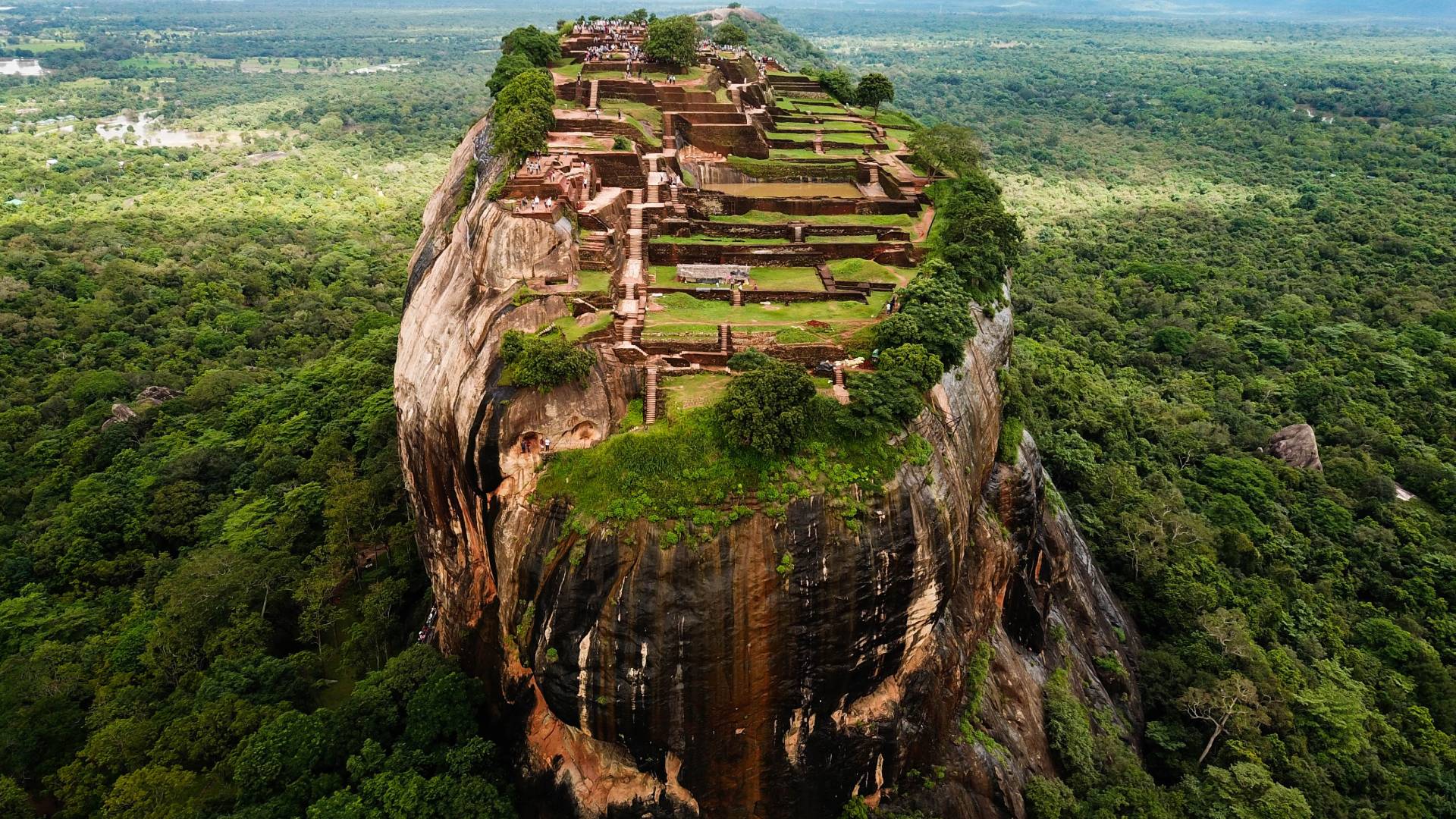 Sri Lanka – Legends and Nature